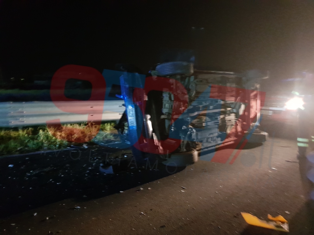 PATERNÒ INCIDENTE VICINO LO SVINCOLO DI PALAZZOLO