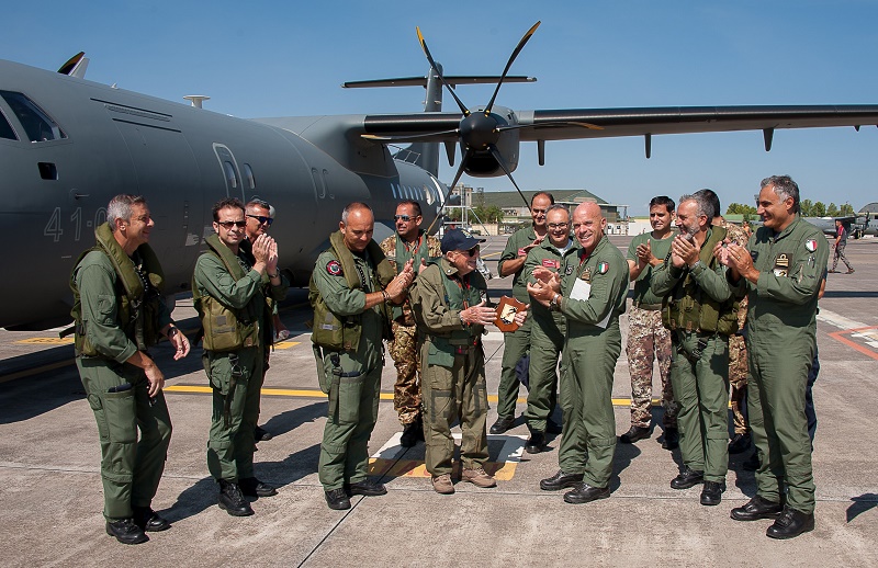 A 96 ANNI IN VOLO CON IL VELIVOLO P-72A DEL 41° STORMO DI SIGONELLA