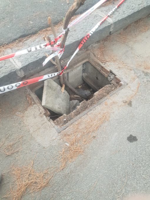 PATERNO': SCOMPARSE GRATE IN VIA ACQUE GRASSE