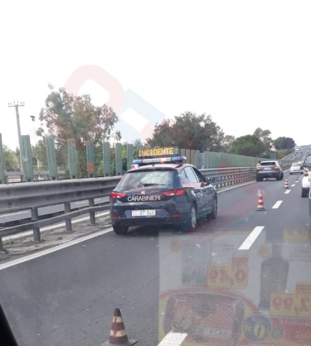 SS121 INCIDENTE NEI PRESSI DELLO SVINCOLO DI PIANO TAVOLA - LE FOTO