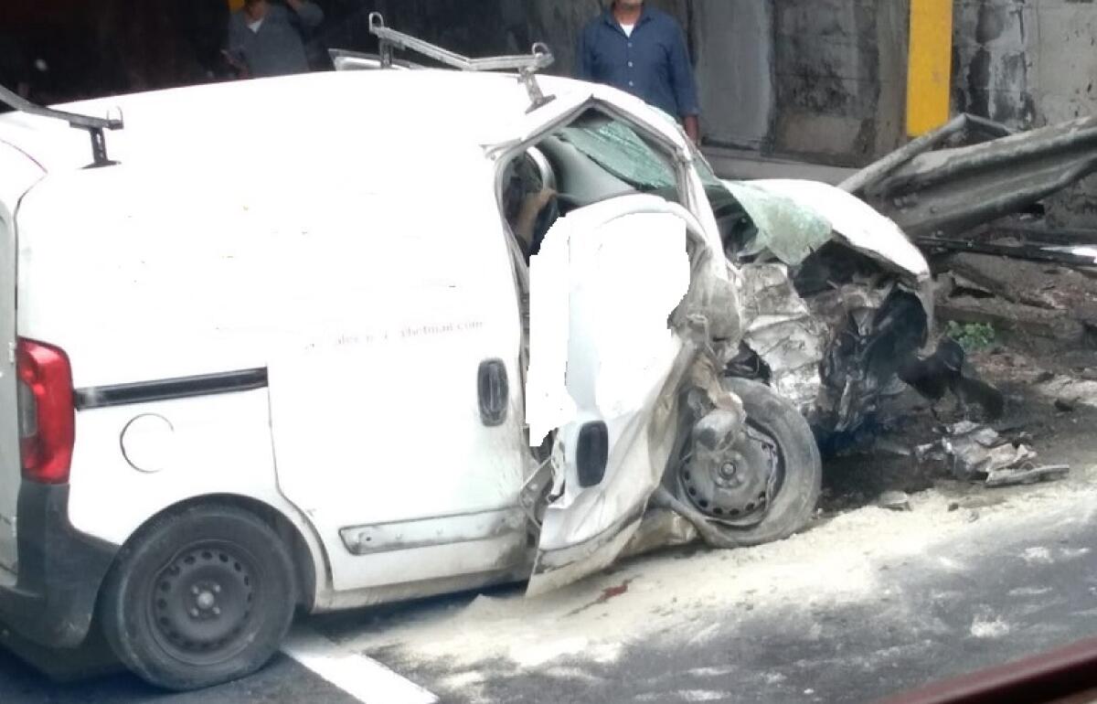 INCIDENTE MORTALE SULL'A18 A GIARDINI, UN MORTO E UN FERITO - 