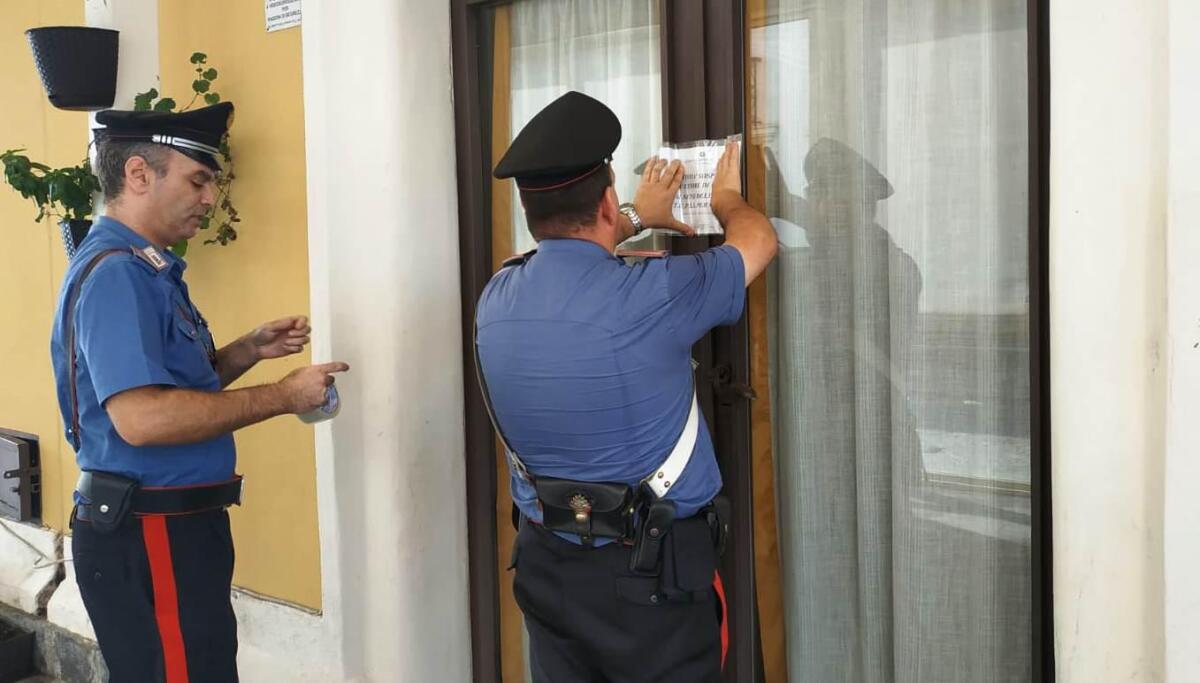 RIPOSTO: CHIUSO PER 15 GIORNI UN BAR FREQUENTATO DA PREGIUDICATI. - 