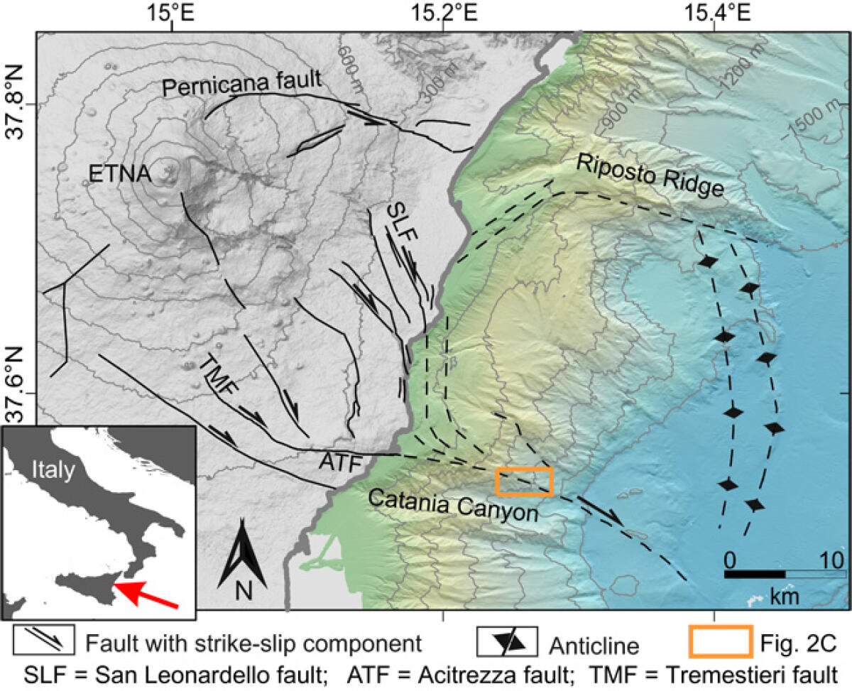 UN FIANCO DELL’ETNA SI MUOVE LATERALMENTE, IL PUNTO DALL'INGV - 