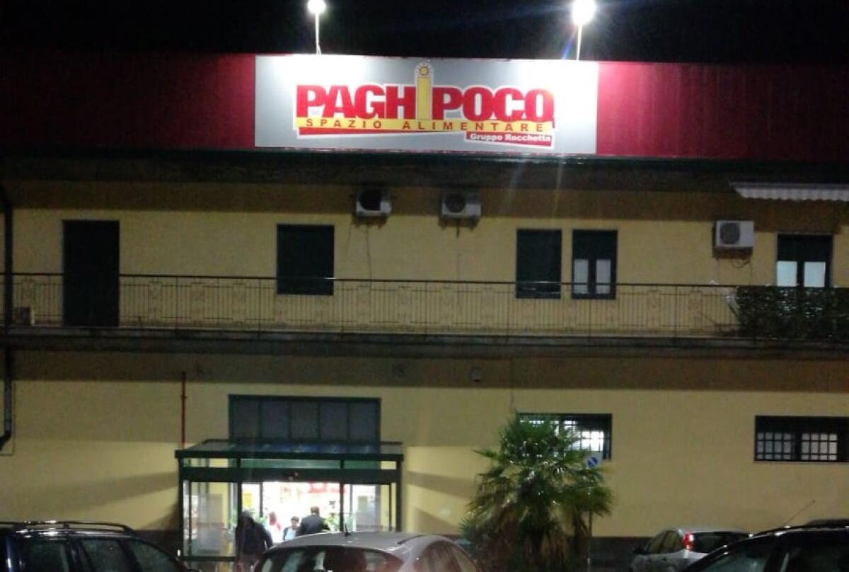 PATERNO’ RAPINA IN UN SUPERMERCATO, FORSE ANCHE UNO SPARO - 