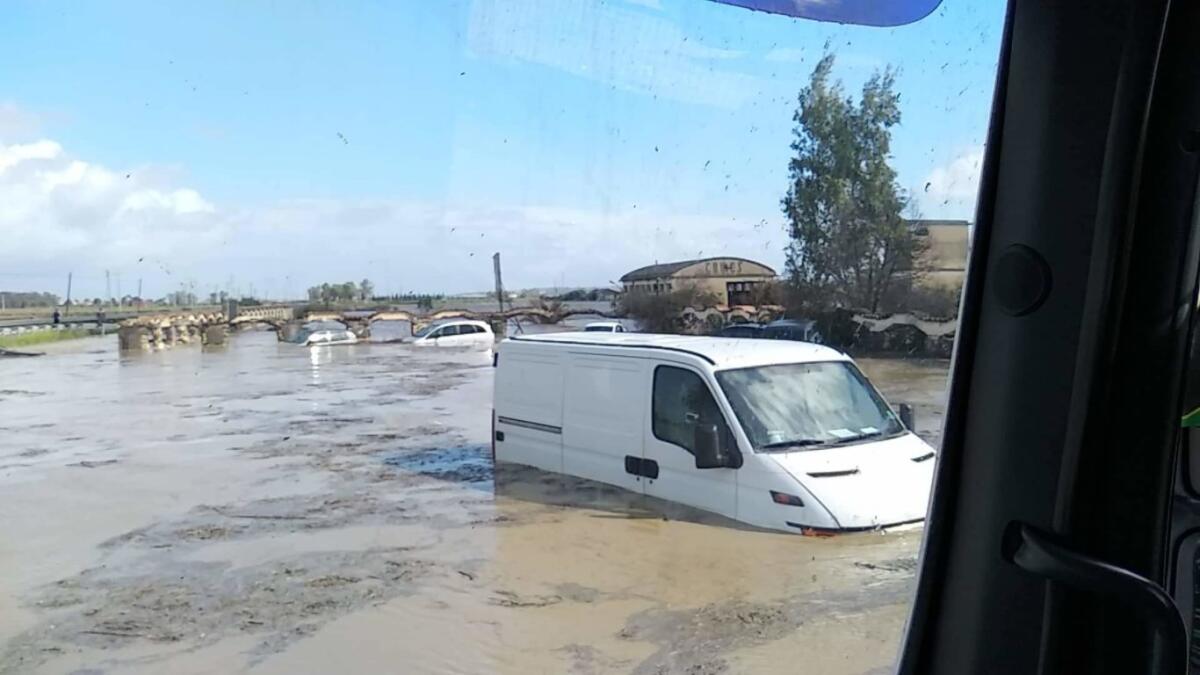 ALLUVIONE IN SICILIA FOTO E VIDEO DA UNA NOSTRA LETTRICE - 