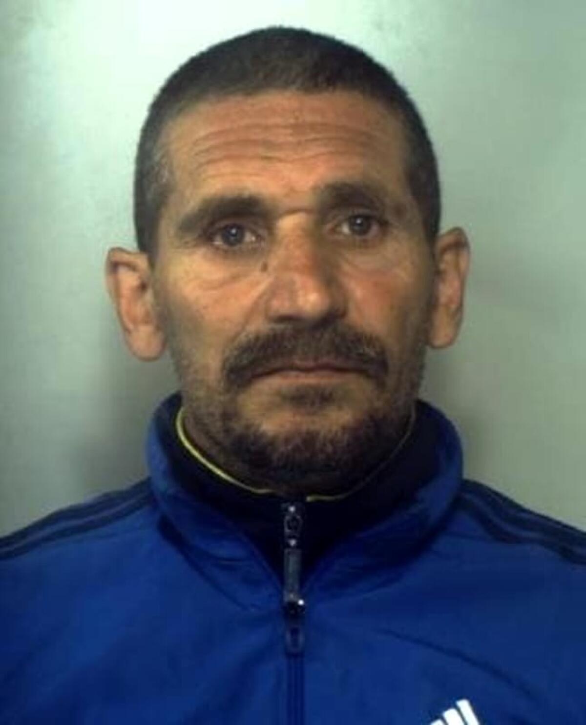 MISTERBIANCO: EVADE DAGLI ARRESTI DOMICILIARI, FERMATO DAI CARABINIERI E ARRESTATO - 