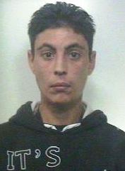 PATERNÒ: PRESO MENTRE SACCHEGGIA LA SEDE DELLA PROTEZIONE CIVILE.