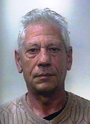 FURTI IN APPARTAMENTO E UN INCENDIO: 8 ARRESTI DEI CARABINIERI