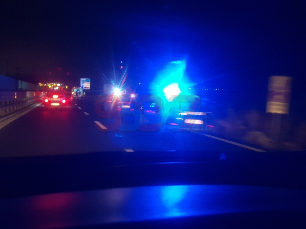 SS121 INCIDENTE, AUTO RIBALTATA