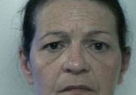 INCONTRA UNA DONNA CHE, INVECE DI PRANZARE CON LUI, LO DROGA E LO RAPINA: ARRESTATA