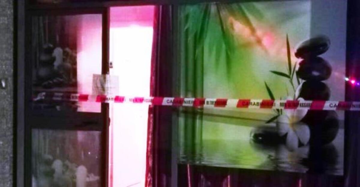 CATANIA: SEQUESTRATO CENTRO MASSAGGI A “LUCI ROSSE” - 