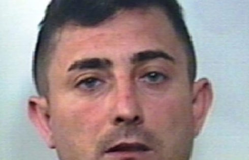 GRAMMICHELE: RAPINA E FERISCE UN'ANZIANA CHE ANDAVA AL CIMITERO, ARRESTATO