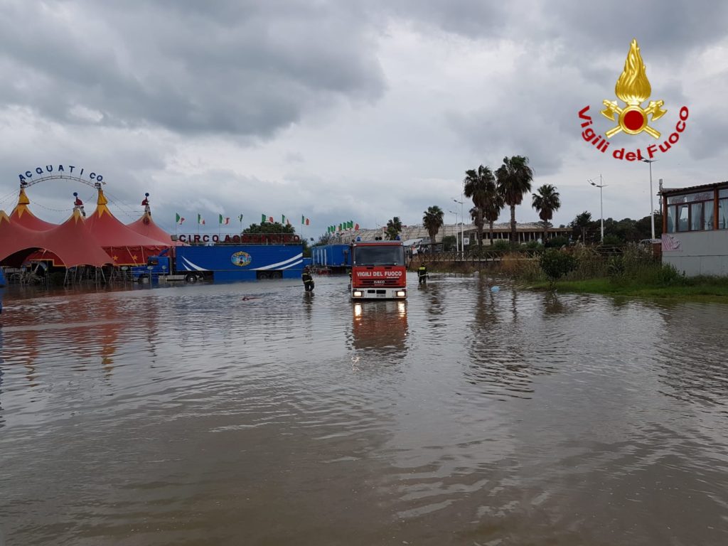 CATANIA: ALLAGATO IL CIRCO ACQUATICO, INTERVENTO DEI VIGILI DEL FUOCO