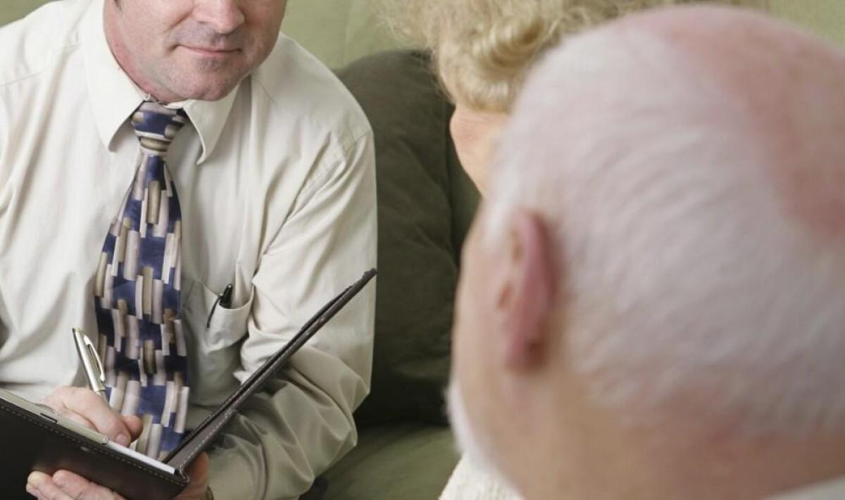 CATANIA: MINORI E ANZIANI MALTRATTATI, DODICI ARRESTI - 