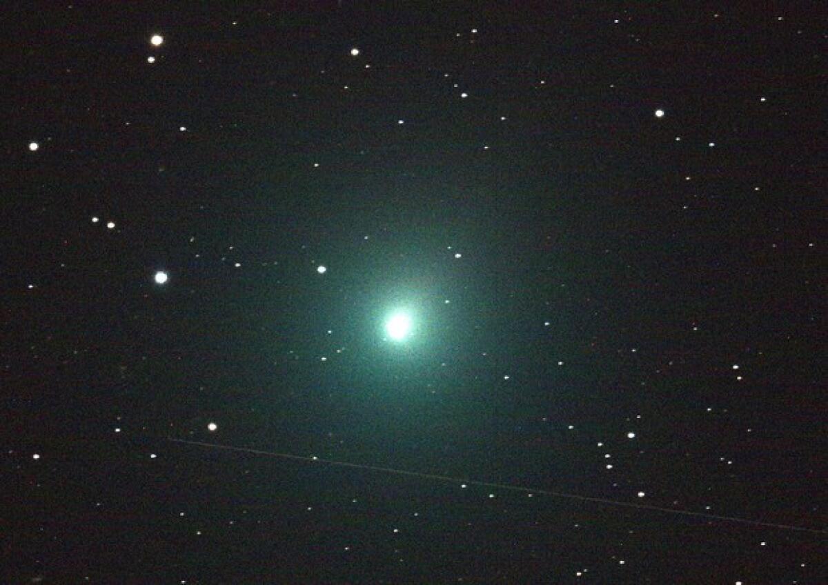 COMETA DI NATALE 2018, OGGI 'SFIORA' LA TERRA - 
