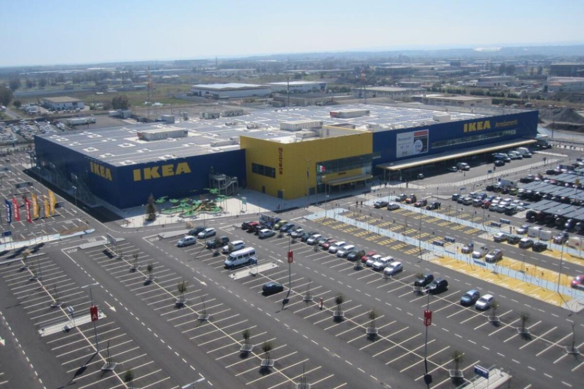 CATANIA: RUBANO MERCE ALL’IKEA PER QUASI MILLE EURO, ARRESTATI - 