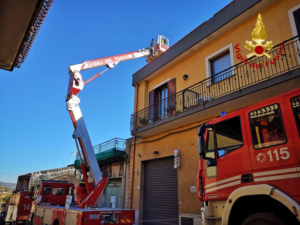 CONTINUANO I CONTROLLI DEI VIGILI DEL FUOCO NELLE ZONE TERREMOTATE