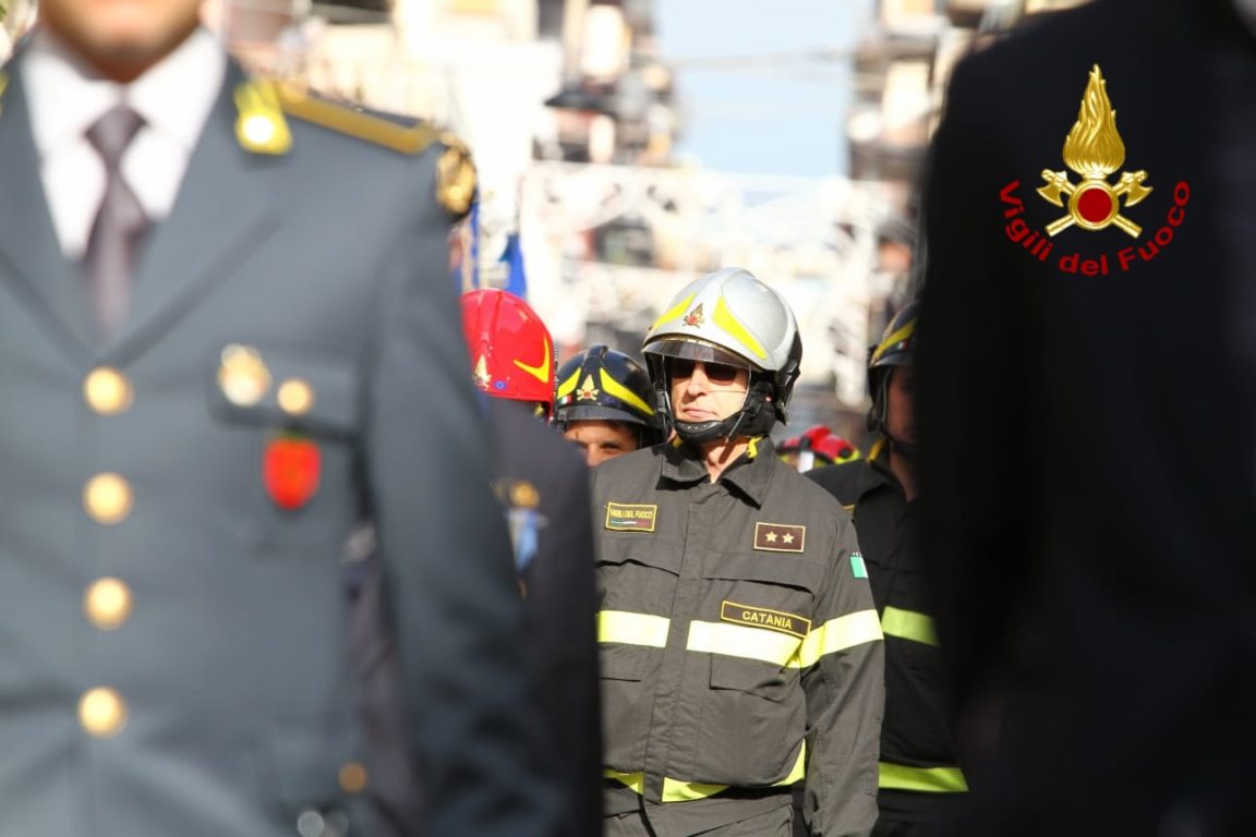 PATERNÒ: OMAGGIO DEI VIGILI DEL FUOCO A  SANTA BARBARA