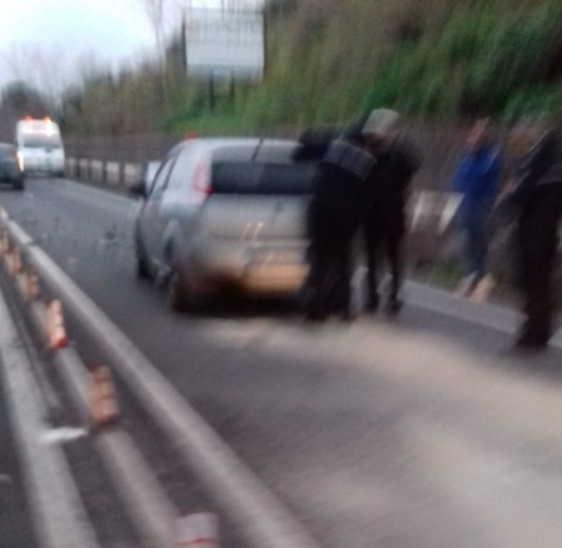 TAMPONAMENTO SULLA SS284, FERITI