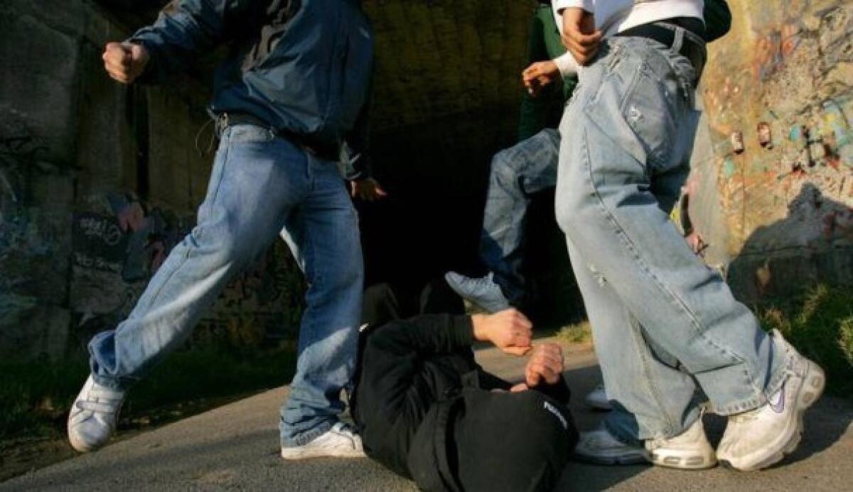 CATANIA: Il commento dell'ex della sua fidanzata scatena la rissa tra ragazzini - 