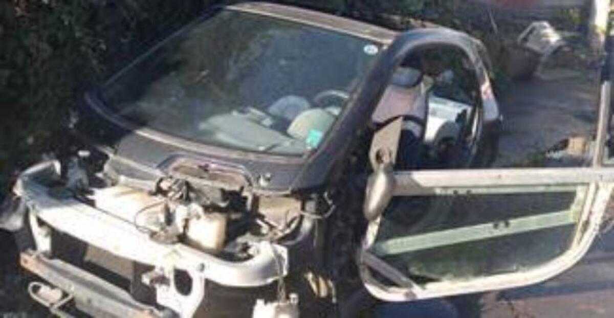 CATANIA: CONTROLLI DELLA POLIZIA SULLE AUTO ABBANDONATE, 3 PERSONE INDAGATE - 