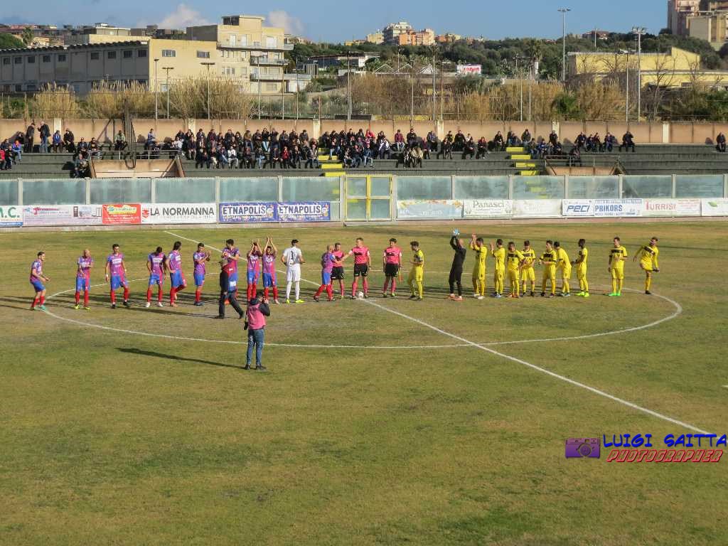 CALCIO: SOLO UN PARI DEL DERBY TRA PATERNO' E BIANCAVILLA