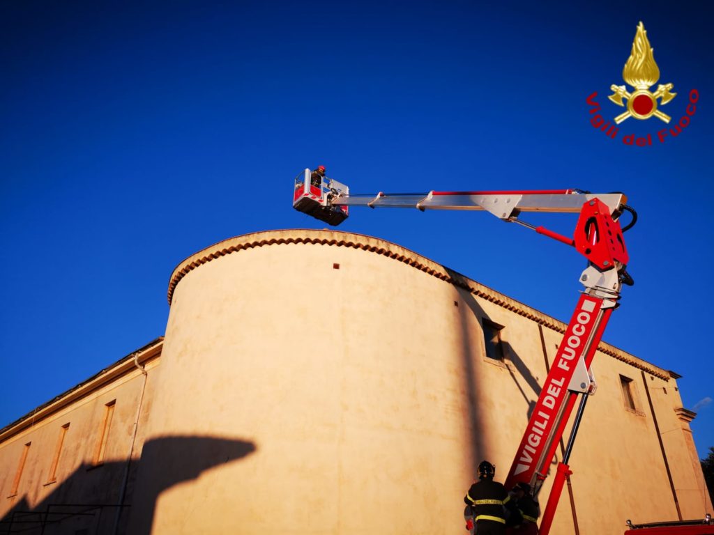 ACIREALE, ESEGUITI SOPRALLUOGO E MESSA IN SICUREZZA DELLA CHIESA DI “SANTA MARIA DELLE GRAZIE”
