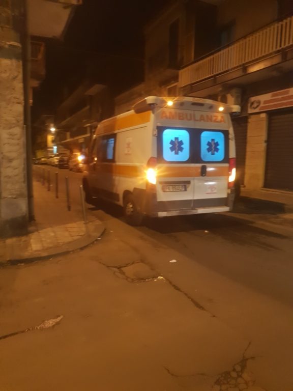 PATERNO': 93ENNE NON RISPONDE AL FIGLIO, INTERVENGONO I VVF, MA TUTTO OK