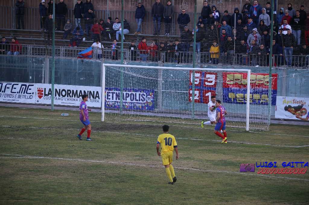 CALCIO: SOLO UN PARI DEL DERBY TRA PATERNO' E BIANCAVILLA