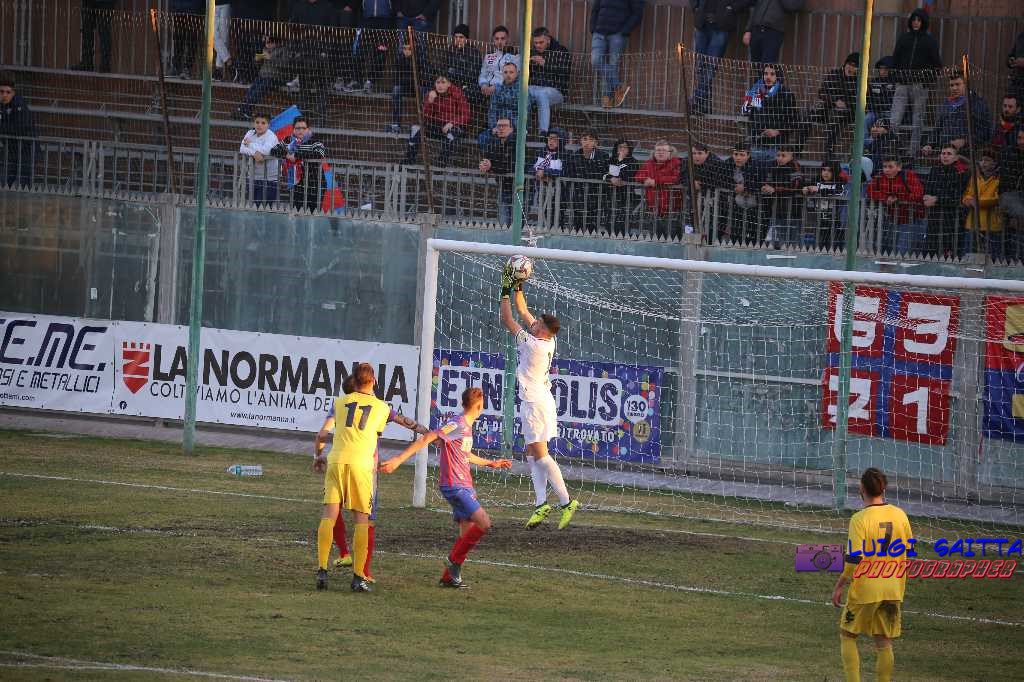 CALCIO: SOLO UN PARI DEL DERBY TRA PATERNO' E BIANCAVILLA