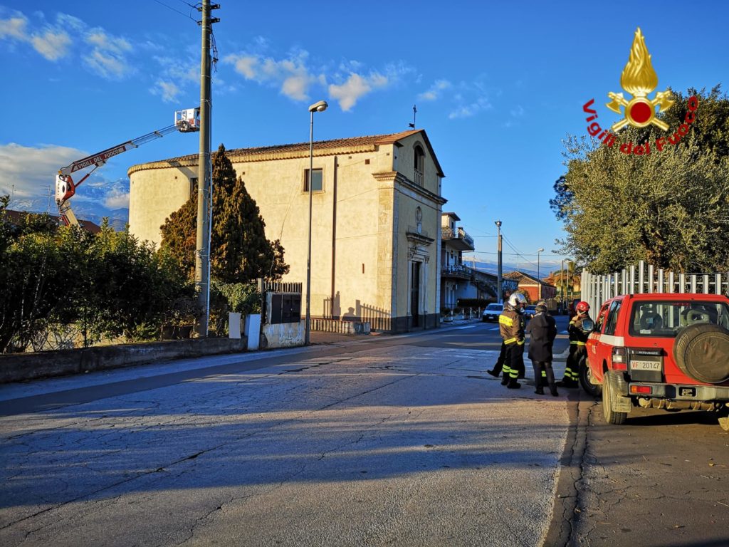 ACIREALE, ESEGUITI SOPRALLUOGO E MESSA IN SICUREZZA DELLA CHIESA DI “SANTA MARIA DELLE GRAZIE”