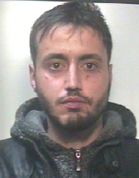 CATANIA: Guadagni per 11mila euro al giorno, smantellato giro di spaccio - NOMI E FOTO