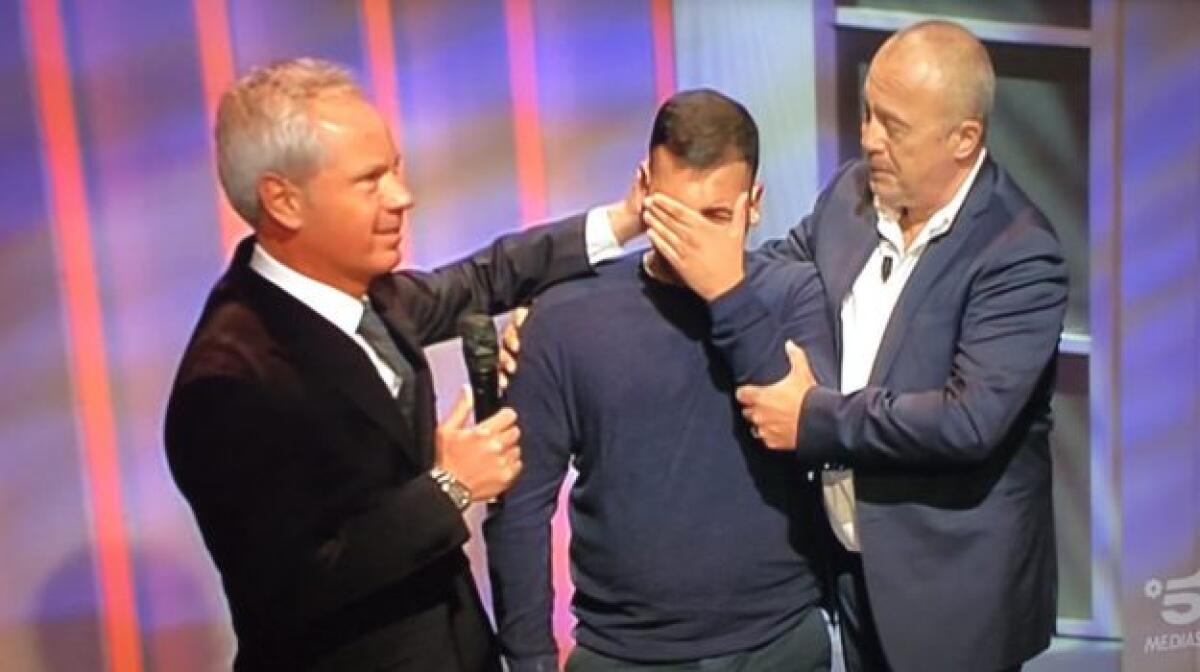 "AVRAI UN CONTRATTO A TEMPO INDETERMINATO", PAPÀ DI MISTERBIANCO TROVA LAVORO GRAZIE A "C'È POSTA PER TE - 