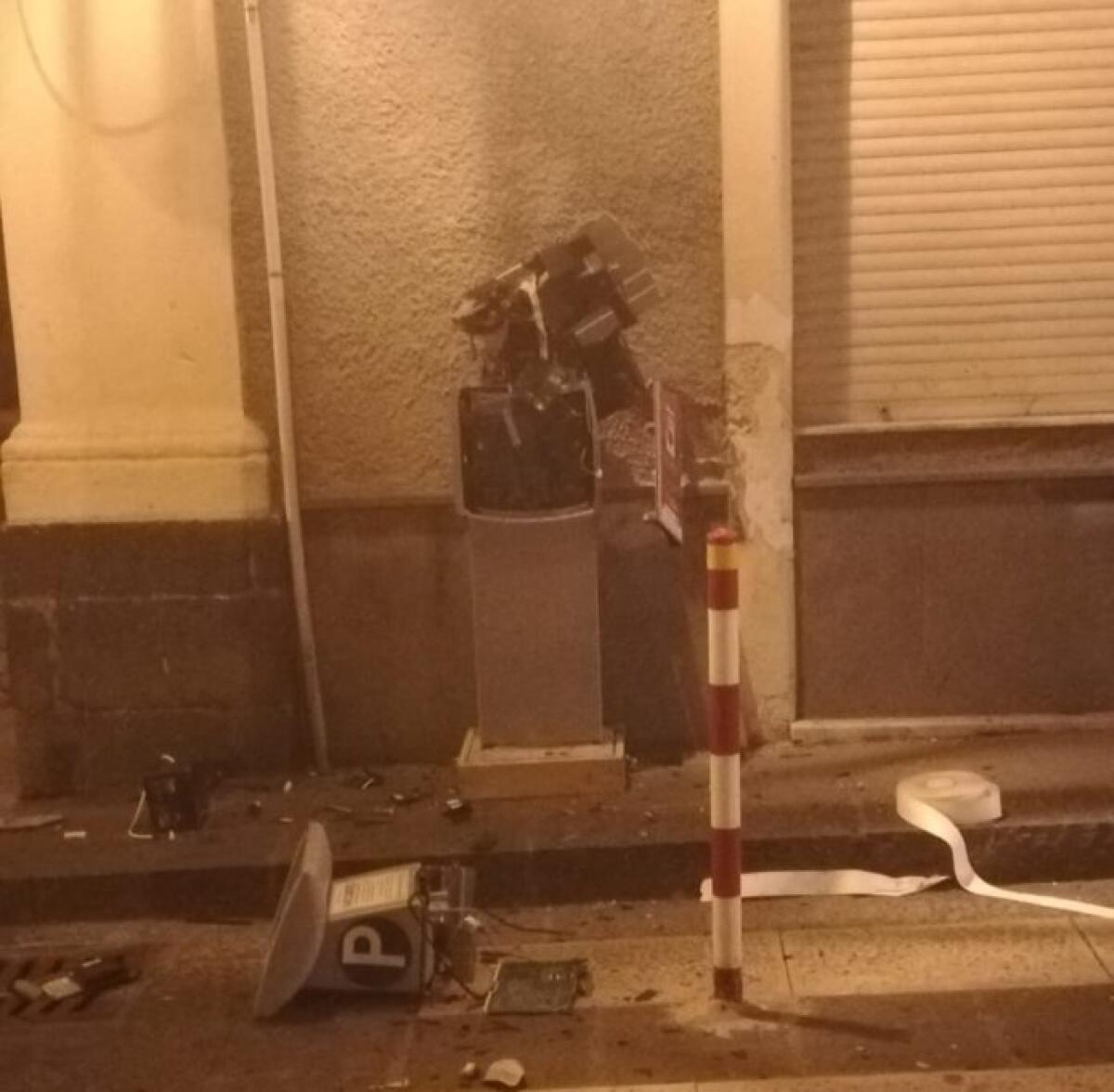 MISTERBIANCO: ASSALTO AL PARCHIMETRO NELLA NOTTE - 