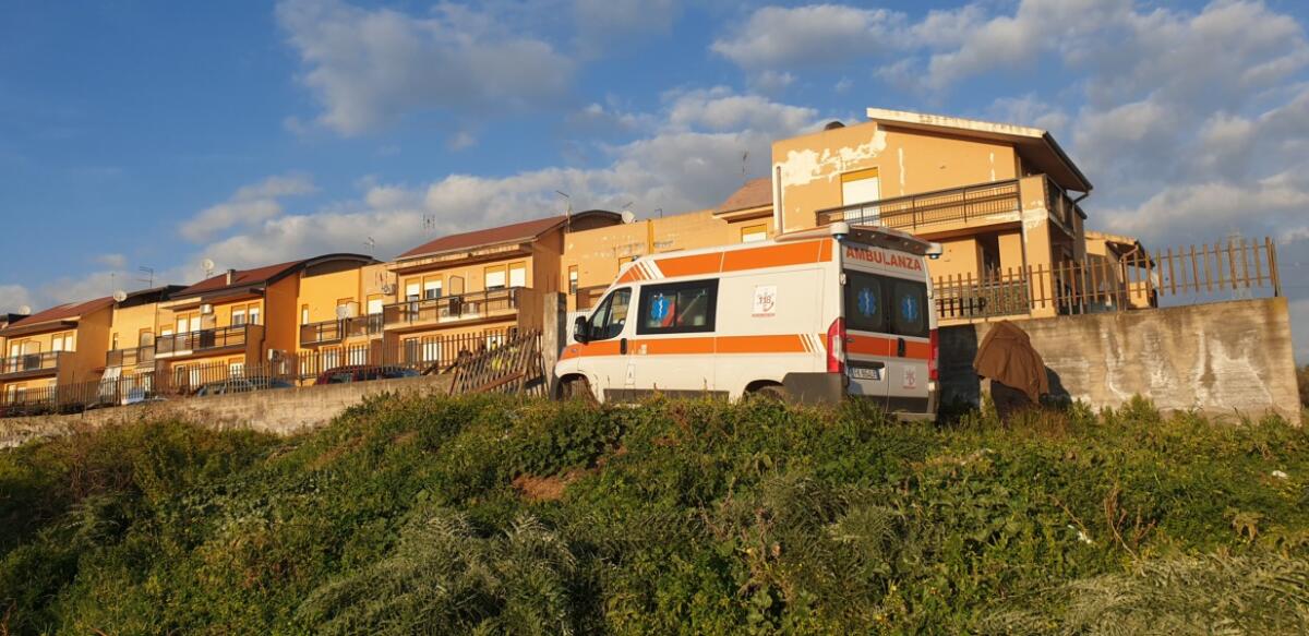 PATERNÒ: DONNA TROVATA MORTA A CASA - 