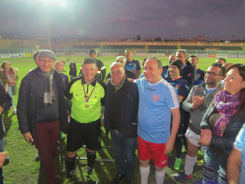 PATERNÒ, LA SOLIDARIETÀ VA IN GOL.