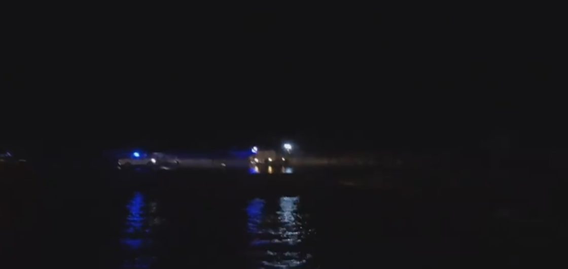 SANTA MARIA LA SCALA: AUTO FINISCE IN MARE, RITROVATI PARAURTI AUTO E UN PORTAFOGLIO