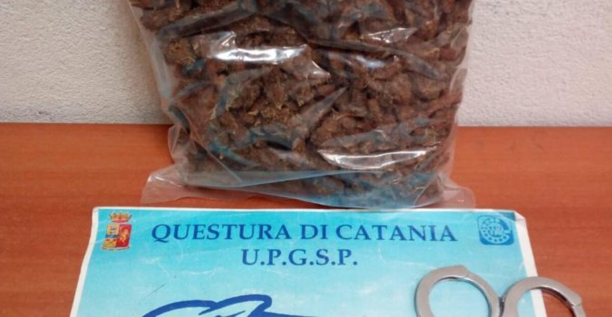 CATANIA: NASCONDEVA LA DROGA IN OFFICINA: ARRESTATO - 