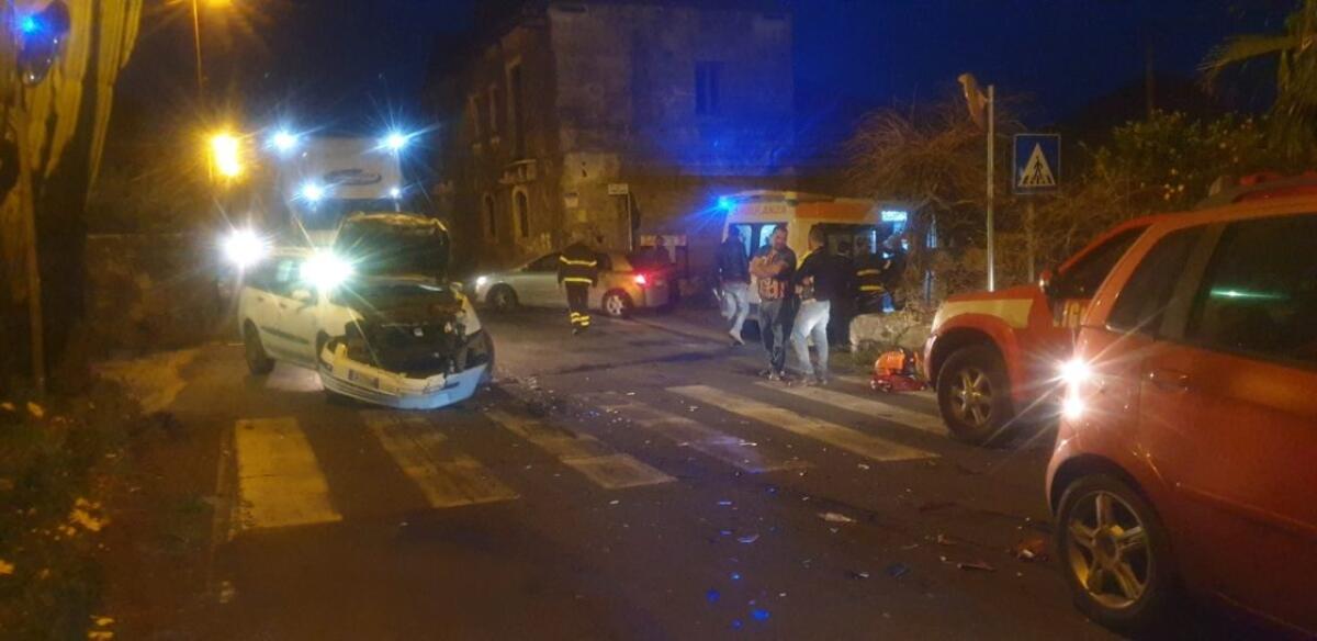 BELPASSO: INCIDENTE AL CONFINE CON PATERNO’, 3 FERITI - 