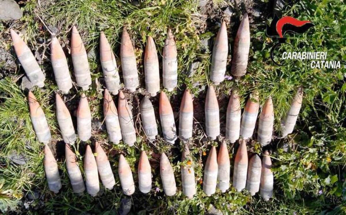 MINEO: FATTI BRILLARE PROIETTILI RISALENTI AL SECONDO CONFLITTO MONDIALE - 