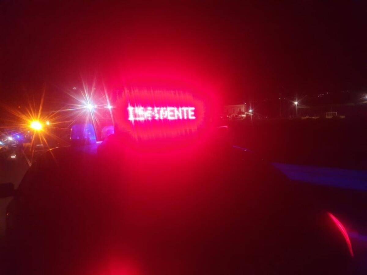 TRAGEDIA SULL'A18 SI RIBALTA TIR VICINO SVINCOLO ACIREALE. MORTO CAMIONISTA - 