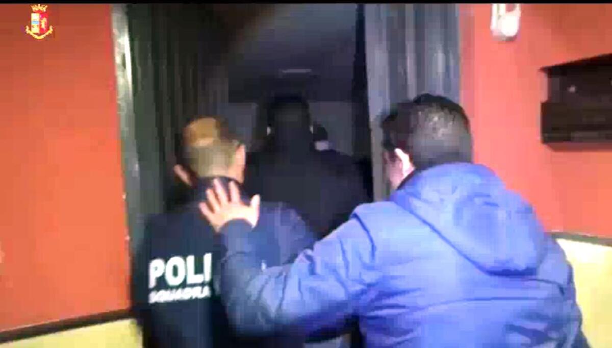 CATANIA: MAFIA E DROGA, SMANTELLATO IL CLAN DI PICANELLO CHE CONTROLLAVA I TRAFFICI: 24 ARRESTI - 