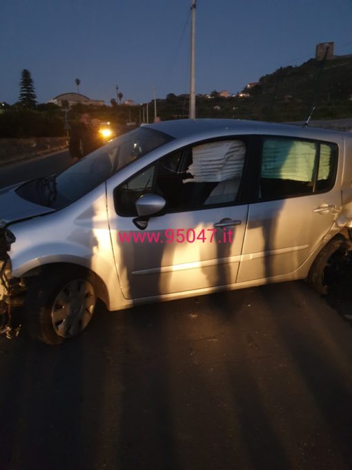 PATERNO':  INCIDENTE IN ZONA SAN MARCO