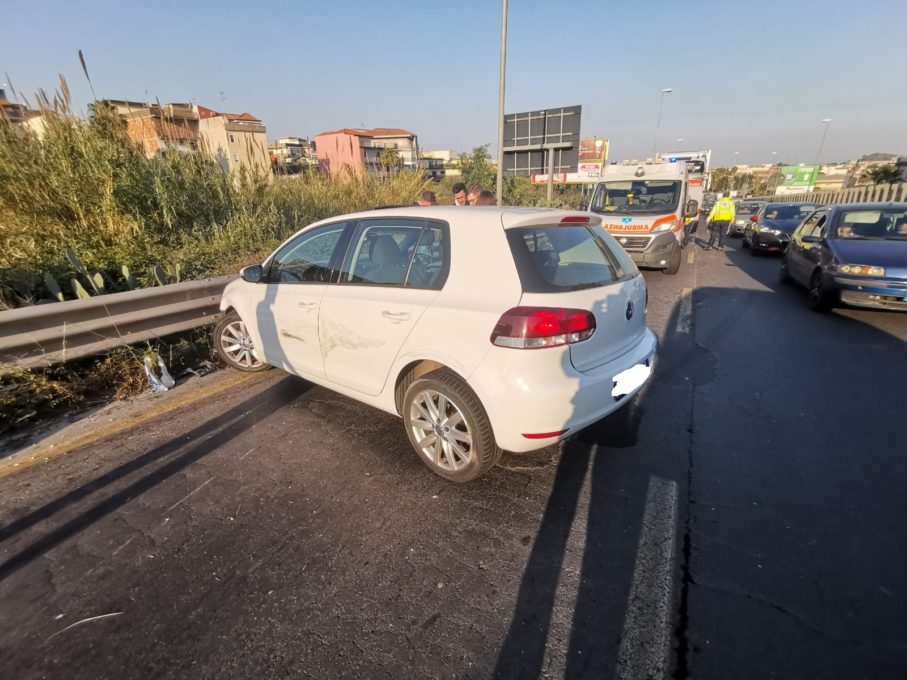 INCIDENTE SS121 A MISTERBIANCO, FERITI