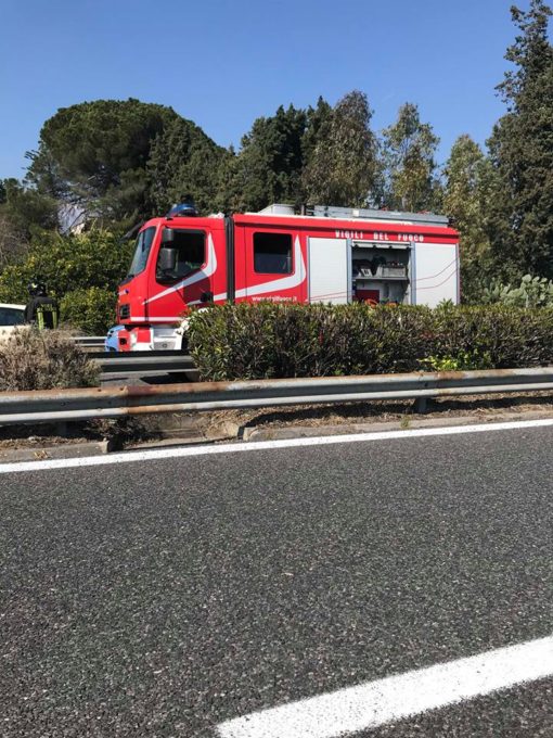 INCIDENTE AUTOSTRADA A18 - ELISOCCORSO SUL POSTO