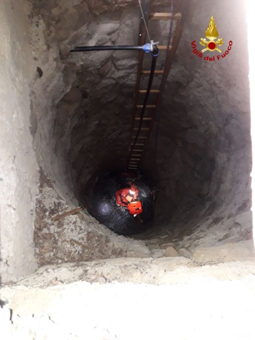 GRAMMICHELE: RECUPERATO UN CADAVERE ALL'INTERNO DI UN POZZO