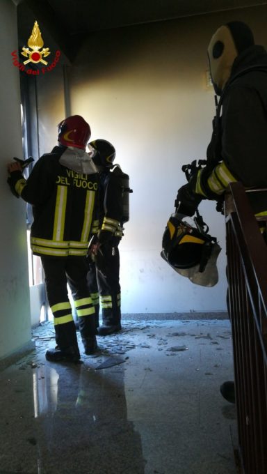 INCENDIO ALL’OSPEDALE DI ACIREALE: NESSUN FERITO