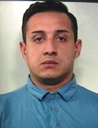 GRAMMICHELE: RUBAVANO AL SUPERMERCATO CON LA MUTA DA SUB