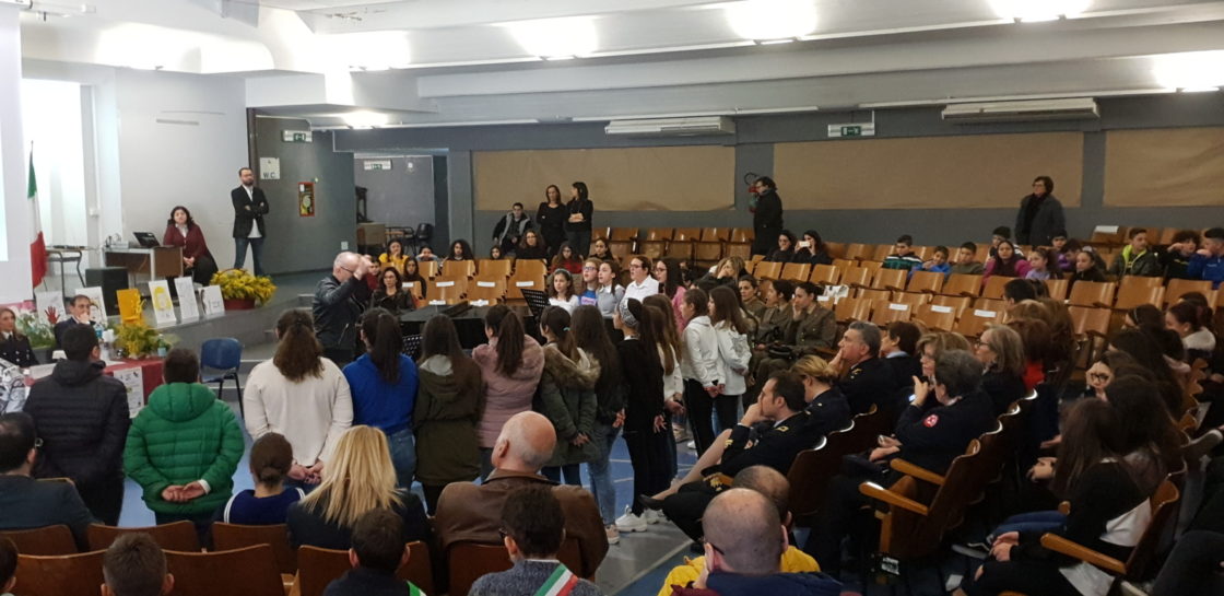 PATERNO': LA DONNA NEL MONDO DEL LAVORO: UN FARO PROIETTATO NEL FUTURO