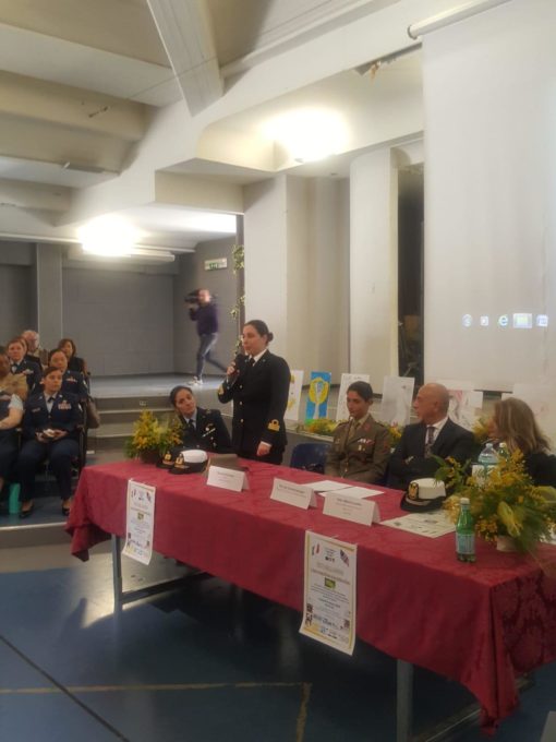 PATERNO': LA DONNA NEL MONDO DEL LAVORO: UN FARO PROIETTATO NEL FUTURO